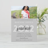 Modern Gray Afstuderen Fotouitnodiging Kaart (Staand voorkant)