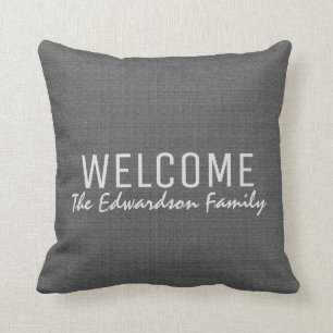 Modern gray burlap Welkome monogram Kussen