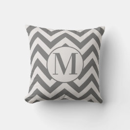 Modern Gray White Chevron Design Monogram Kussen