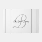 Modern Gray White Monogram Stripes Familienaam Deurmat (Voorkant)