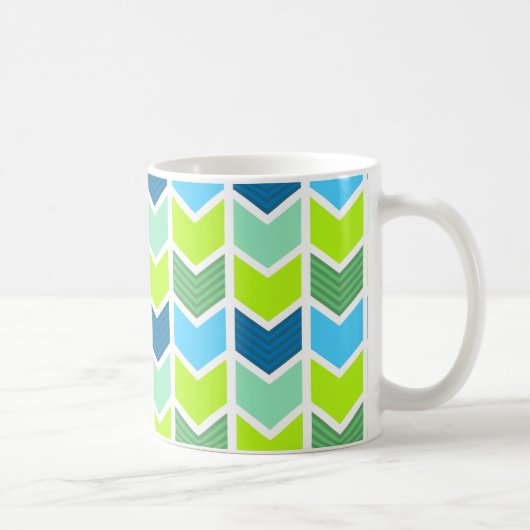 Modern Green and Blue Geometric Chevron Pattern Koffiemok (Rechts)