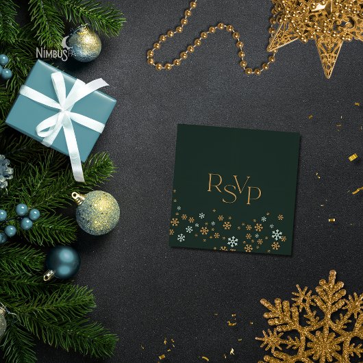 Modern Green and Gold Christmas QR Code RSVP Card Informatiekaartje