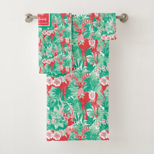 Modern green and magenta Christmas preppy towel Bad Handdoek (Insitu)