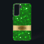 Modern Green Bokeh Glitter Hoesje-Mate iPhone Case Samsung Galaxy Hoesje<br><div class="desc">Moderne groene tinten bevatten een glitterpatroon met stijl. Goud accent en aanpasbare naam/monogram.</div>
