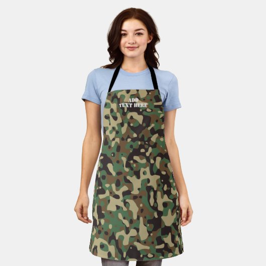 Modern Green Brown Camouflage Camo Pattern Schort (Gedragen)