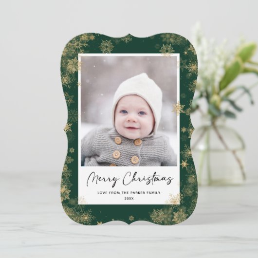 Modern Green Elegant Script Snowflakes Bokeh Feestdagenkaart (Staand voorkant)