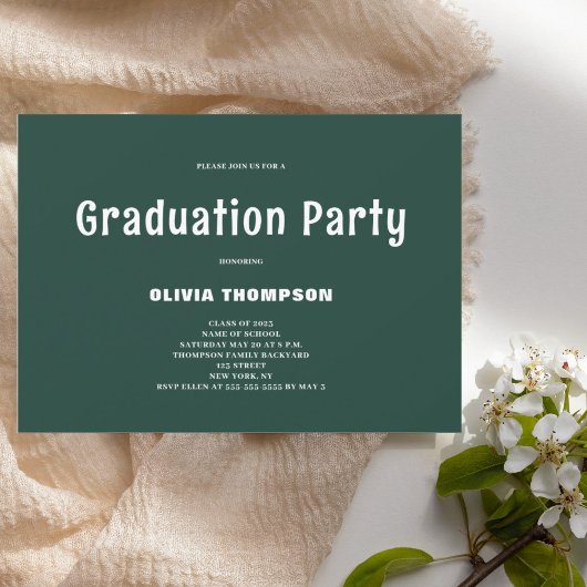 Modern Green Graduation Party Invitation Kaart