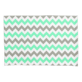 Modern Green Gray Chevron Pattern Kussensloop