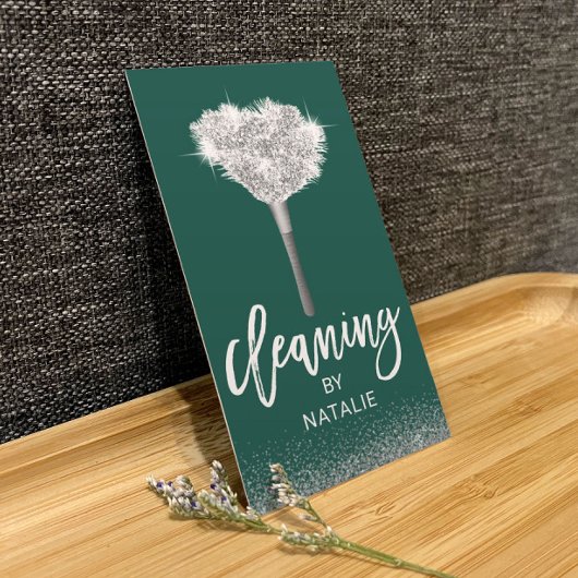 Modern Green House Cleaning Maid Service Visitekaartje