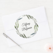 Modern Green Leaf Wreath Wedding Engagement Party Ronde Sticker (Envelop)