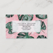 Modern green monstera leaf on roze white floral visitekaartje (Achterkant)