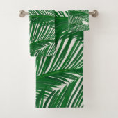 Modern Green Palm Leaf Tropical Pattern Bad Handdoek (Insitu)