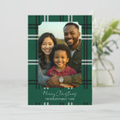 Modern Green Plaid Family Photo Holiday Greeting Kaart (Staand voorkant)