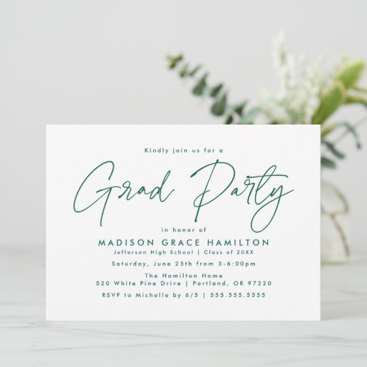 Modern Green Script Graduation Party Kaart (Staand voorkant)