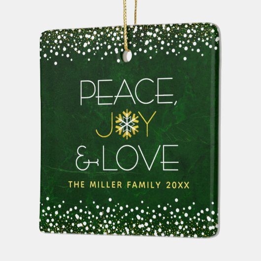Modern Green Snowflake Peace Joy Love Custom Name Keramisch Ornament (Links)