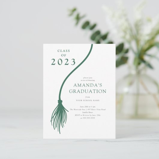Modern Green Tassel Graduation Party Briefkaart (Staand voorkant)