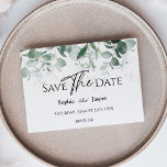 Modern Greenery White Wedding Flat Save the Date<br><div class="desc">Deze moderne groene witte trouwvlakte is niet alleen geschikt voor het ontwerp van de datum, maar biedt ook een eenvoudige mix en past de coördinerende stijlen in zwart-wit aan met delicate groene elementen, waardoor de fraaie bloei rondom eenvoudige, geavanceerde typografie en een prachtig, minimaal kalligrafiescript wordt bevorderd. De waterverf eucalyptus...</div>