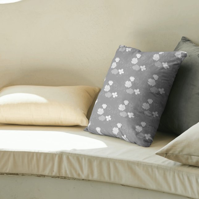 Modern Grey and White Floral Pattern Kussen (Creator heeft geüpload)
