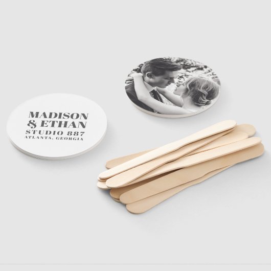 Modern Grey Bold Block Letters Foto Weddenschap Handwaaier (Niet-gemonteerd)