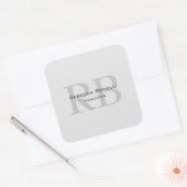 Modern Grey Monogram Manager Voeg Naam Initialen t Vierkante Sticker (Envelop)