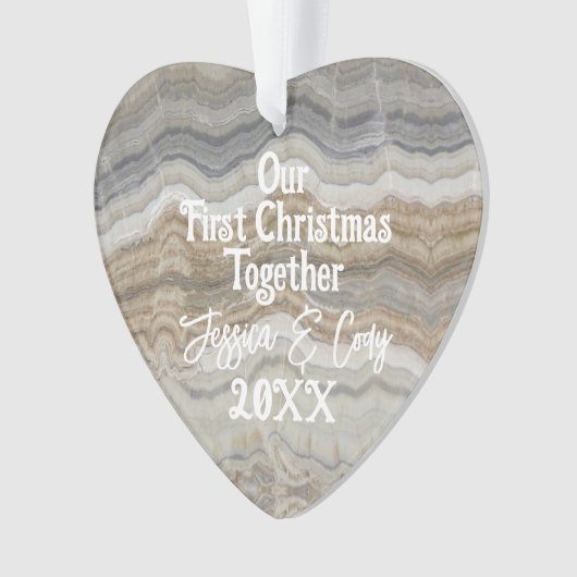 Modern grijs marmer Onze Eerste Kerstmis Samen Ornament (voorkant)