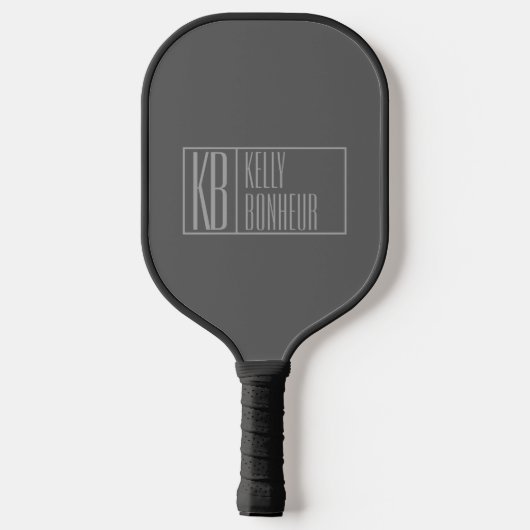 Modern, grijs op donkergrijs, Initialen en naam Pickleball Paddle (Achterkant)