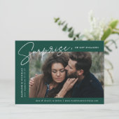 Modern groen Surprise Photo Verloving Aankondiging (Staand voorkant)