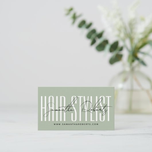 Modern hair stylist script typography sage green afsprakenkaartje (Staand voorkant)