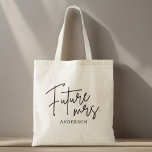 Modern Hand Script Future Mrs. Tote Bag<br><div class="desc">Op maat ontworpen canvas tas voor de bruid met "toekomstig Mrs." modern handschrift.</div>