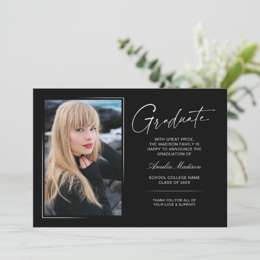 Modern handgeschreven inkt script Afstuderen 2 fot Aankondiging (Staand voorkant)