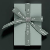 Modern handgeschreven script Initialen & namen bru Satijnen Lint