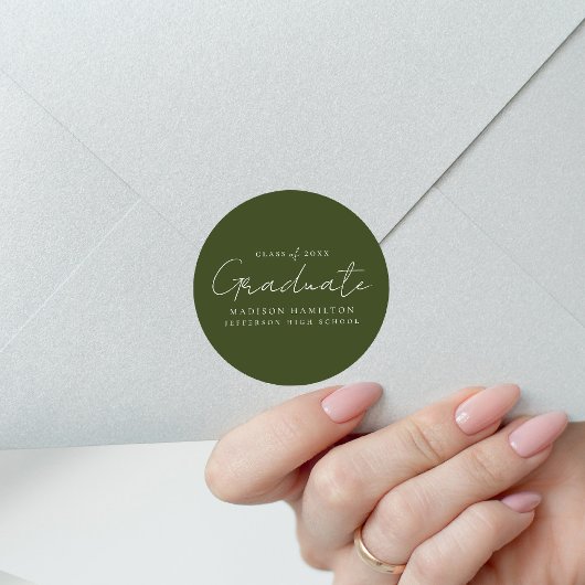 Modern handgeschreven script Olive Green Afstudere Ronde Sticker