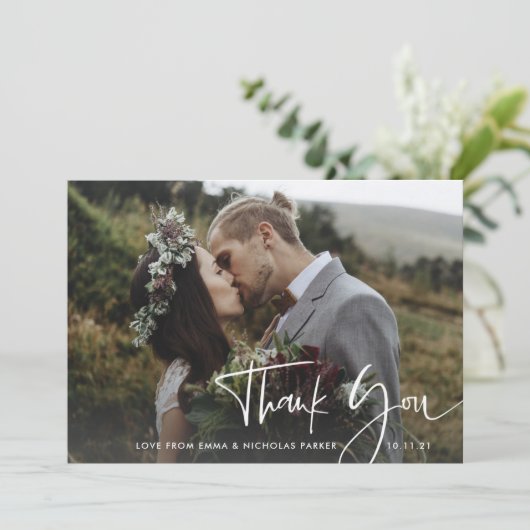 Modern handgeschreven script | Twee foto's bruilof Bedankkaart (Staand voorkant)