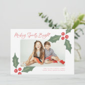 Modern Handgetekend Holly Berries Foto Lijst Feestdagenkaart (Staand voorkant)
