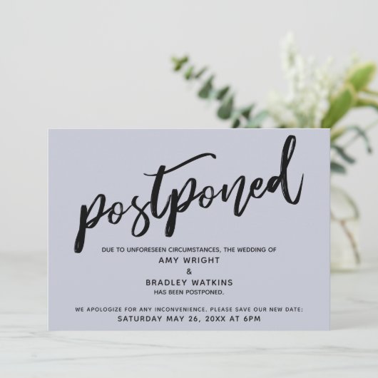 Modern handschrift uitgesteld bruiloft blauw Kaart (Staand voorkant)