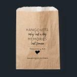 Modern Hangover Relief Recovery Kit Wedding Bedankzakje<br><div class="desc">Een grappige hangover relief-kit is een voordeel voor zaksticker. Pas de stijl,  kleur en grootte van het tekstlettertype aan.</div>