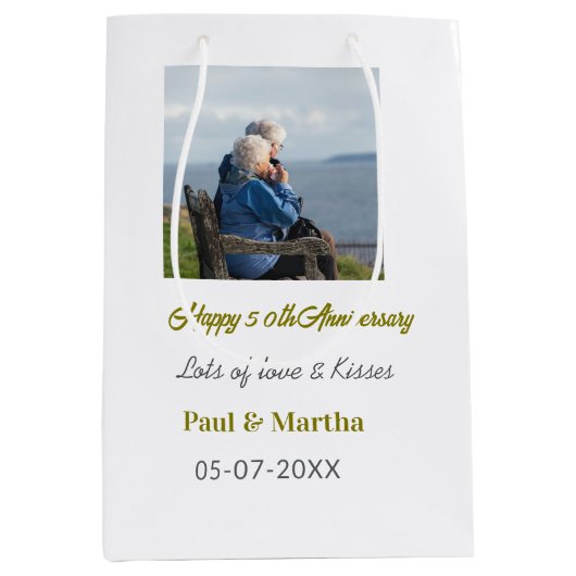 Modern happy 50th anniversary add name date photo  medium cadeauzakje (Voorkant)