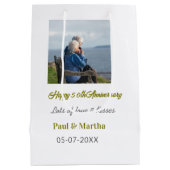 Modern happy 50th anniversary add name date photo  medium cadeauzakje (Achterkant)
