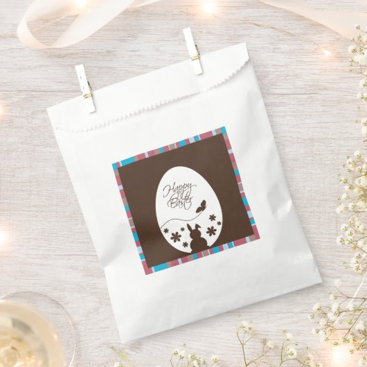 Modern Happy Easter Chocolate Brown Bedankzakje (Geknipt)