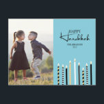 Modern Happy Hanukkah Candles Foto Briefkaart<br><div class="desc">Pas de aangepaste tekst hierboven aan. U kunt extra coördinerende punten in ons "Modern Happy Hanukkah-kaarsen" collectie vinden.</div>