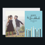 Modern Happy Hanukkah Candles Holiday Fotokaart Feestdagenkaart<br><div class="desc">Pas de aangepaste tekst hierboven aan. U kunt extra coördinerende punten in ons "Modern Happy Hanukkah-kaarsen" collectie vinden.</div>