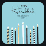 Modern Happy Hanukkah Candles Holiday Sticker<br><div class="desc">Pas de aangepaste tekst hierboven aan. U kunt extra coördinerende punten in ons "Modern Happy Hanukkah-kaarsen" collectie vinden.</div>