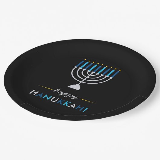 Modern Happy Hanukkah Silver Menorah over Black Papieren Bordje (Gekanteld)
