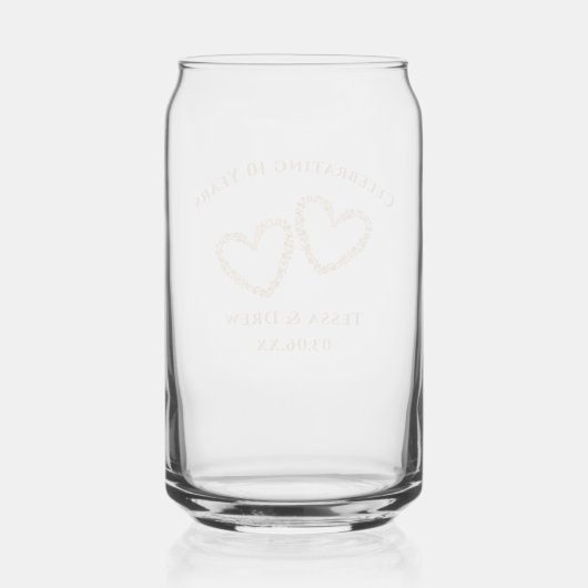 Modern Heart 10th Wedding Anniversary Personalized Blikvorm Glas (Achterkant)