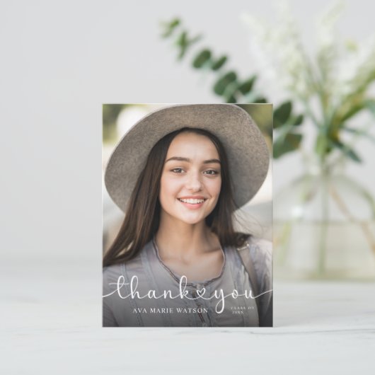 Modern Hearts Script Afstuderen Foto bedankt Briefkaart (Staand voorkant)