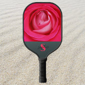 Modern heet roze roos met naam Pickleball Paddle