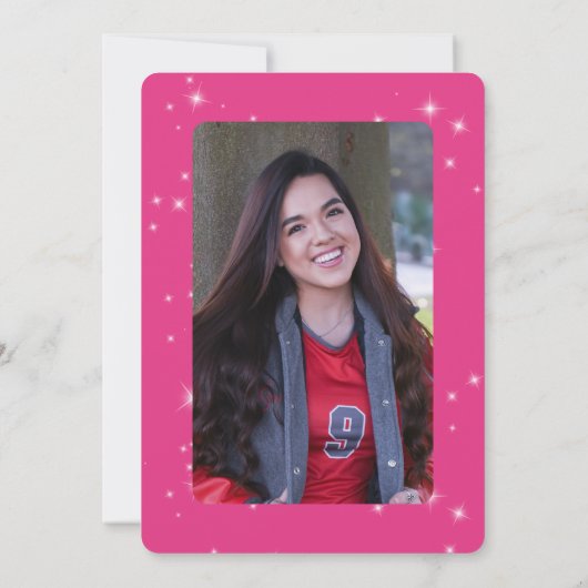 Modern Heet Roze & Wit Sparkle Afstuderen Aankondiging (Achterkant)