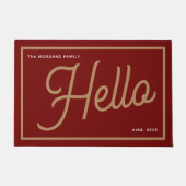 Modern Hello Burgundy Gold Script Family Name Deurmat (Voorkant)