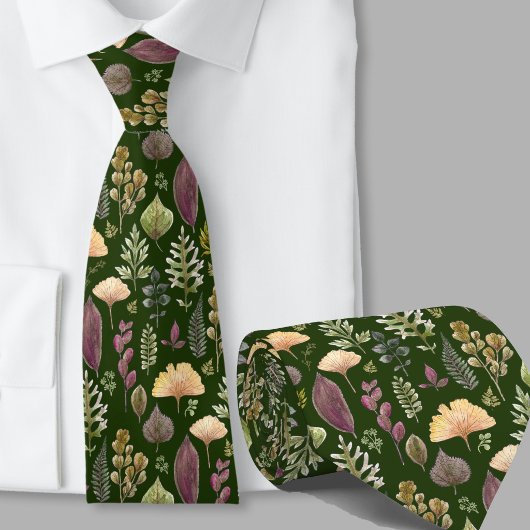Modern herfstbladerenpatroon bosgroen stropdas