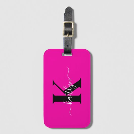 Modern Hot Pink Black Script Monogram Bagagelabel (Voorkant (verticaal))